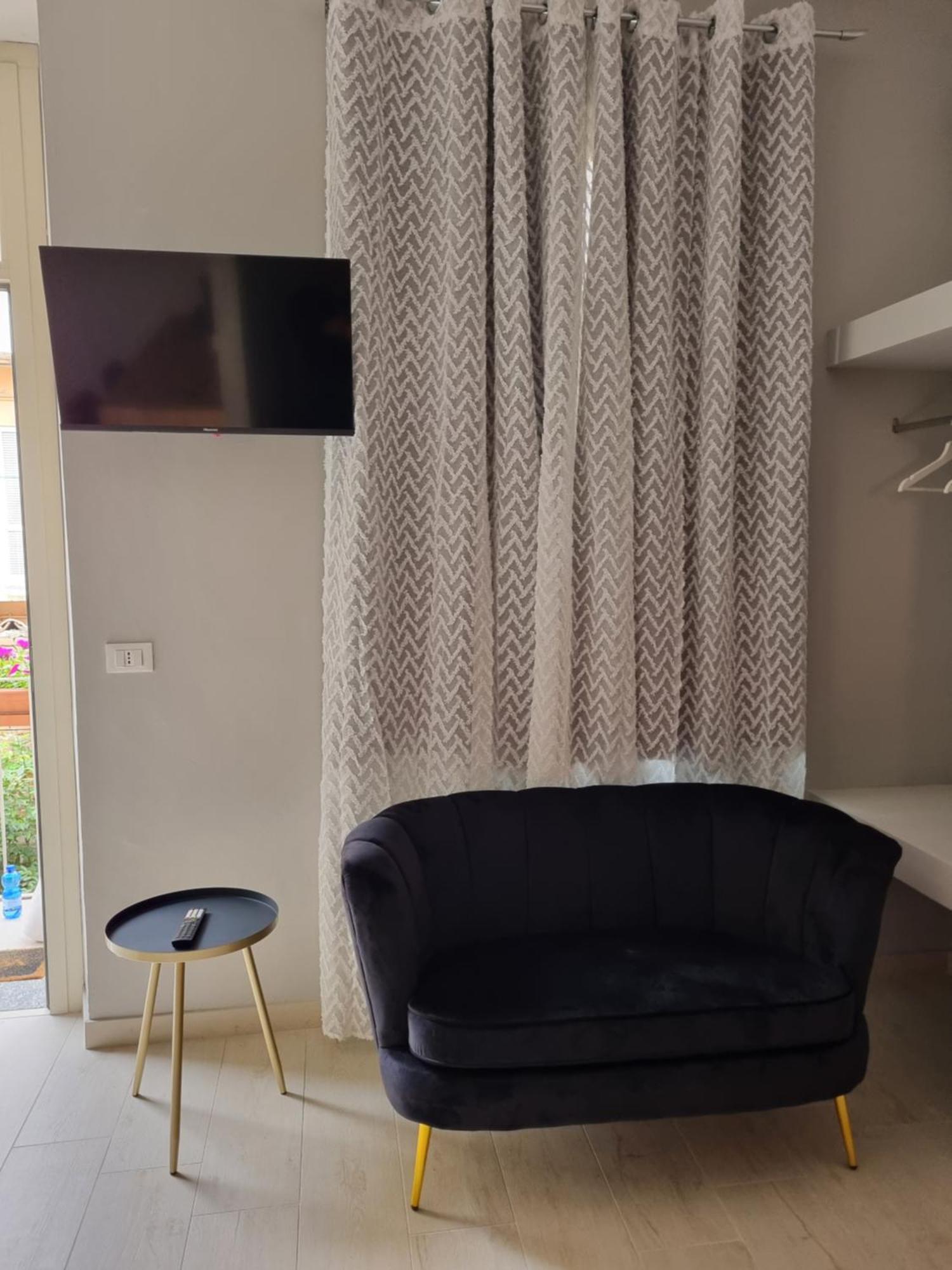 Ca Fiamma 2 Apartment Casale Monferrato Bagian luar foto