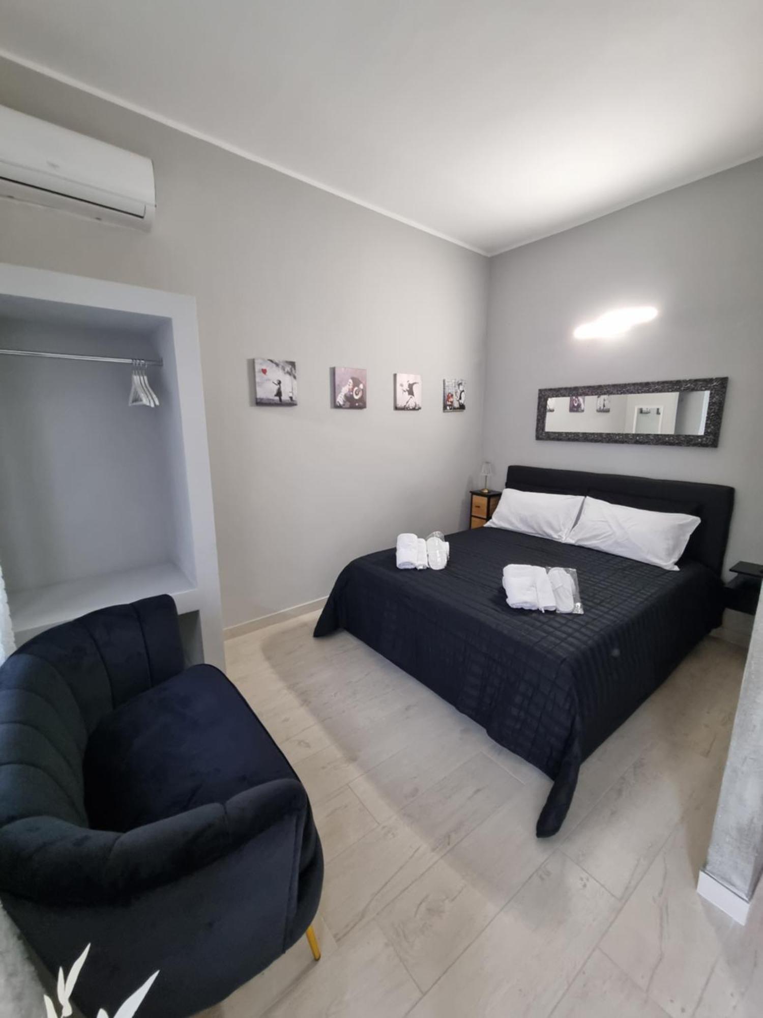 Ca Fiamma 2 Apartment Casale Monferrato Bagian luar foto
